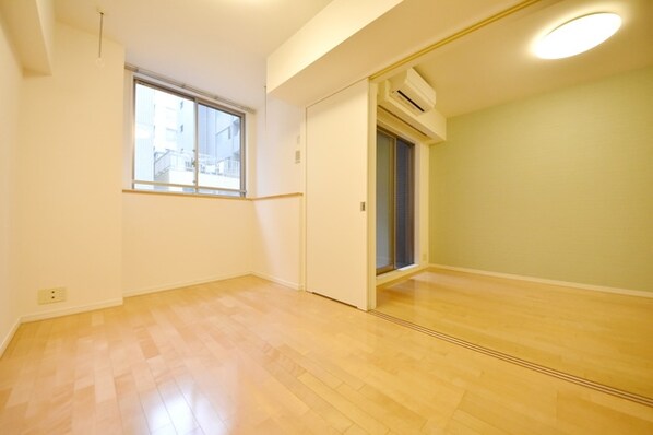 レジディア日本橋浜町の物件内観写真